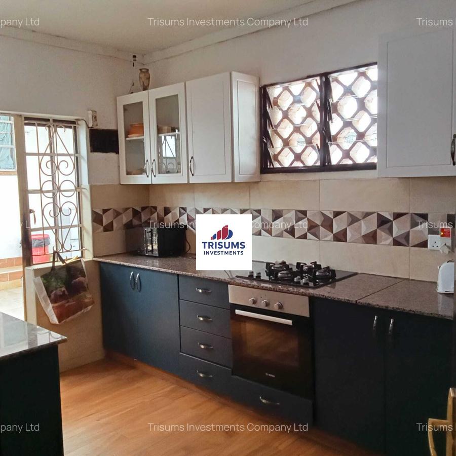 4 Bed House with En Suite in Loresho - 5