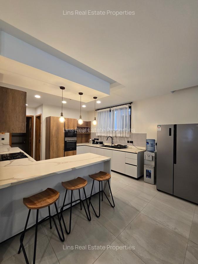 Furnished 4 Bed Apartment with En Suite in Spring Valley - 18