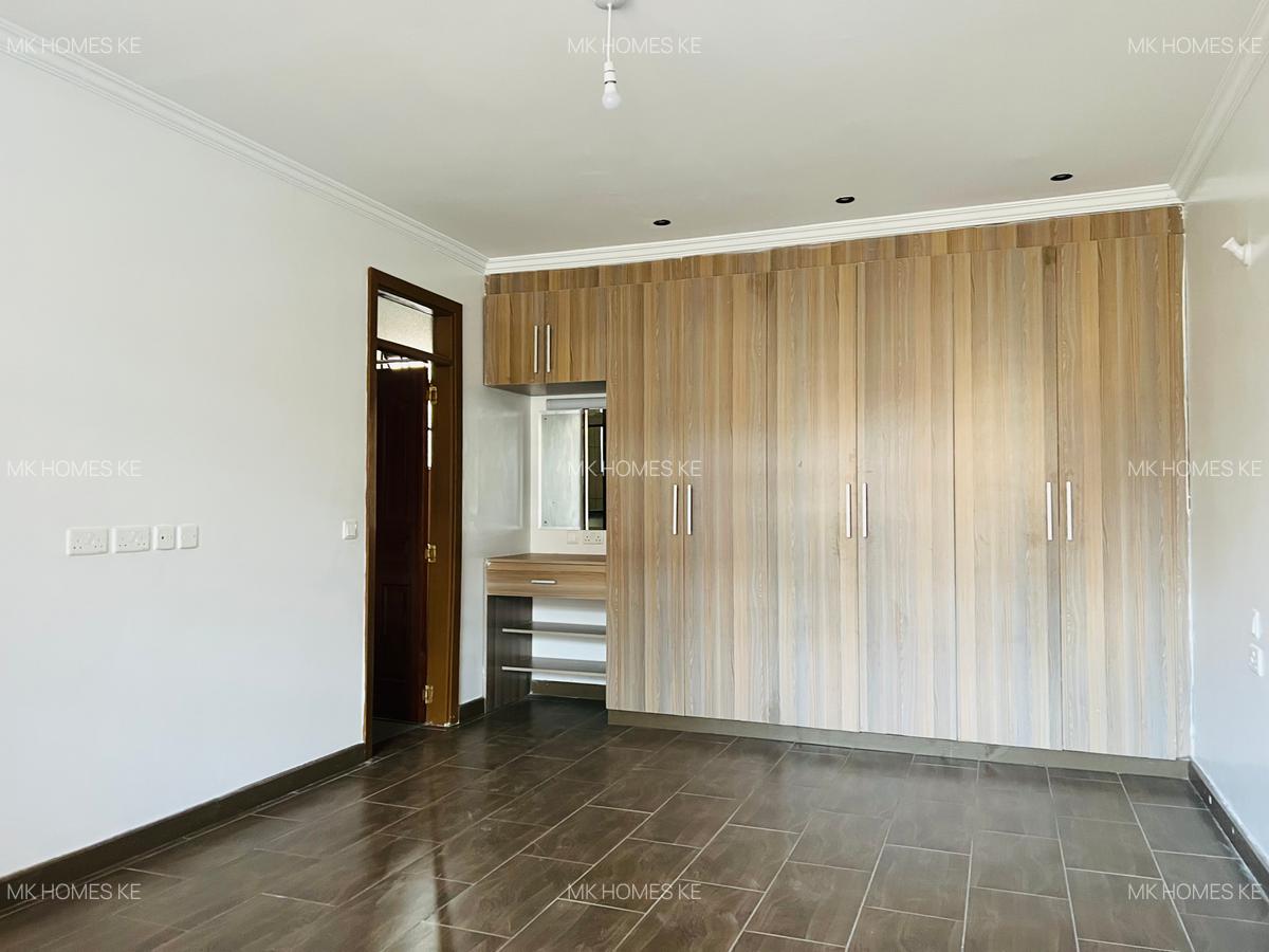 4 Bed Townhouse with En Suite at Ruiru - 6