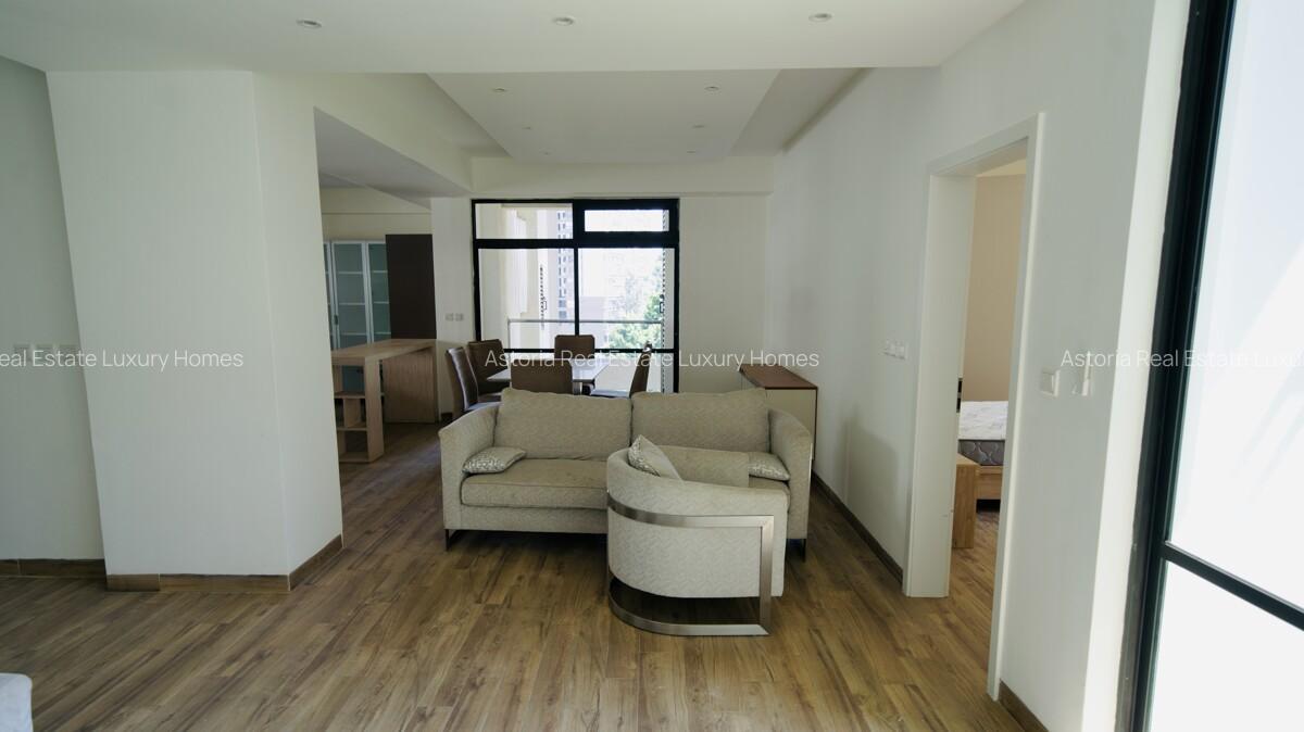 4 Bed Apartment with En Suite at 2026-382 4 Bed - 10