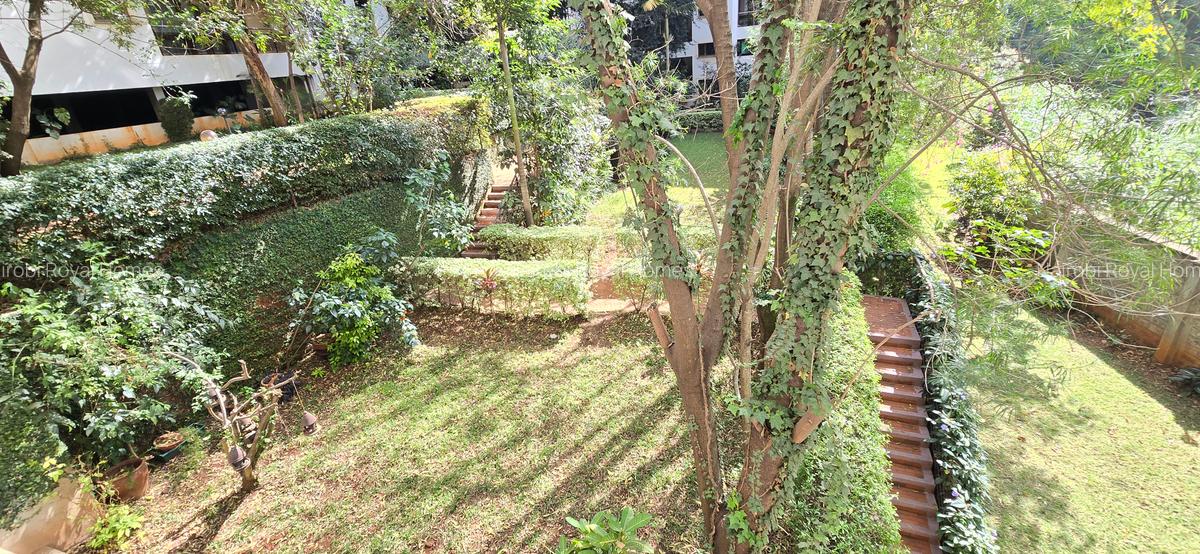 3 Bed Apartment with En Suite at Riverside - 9