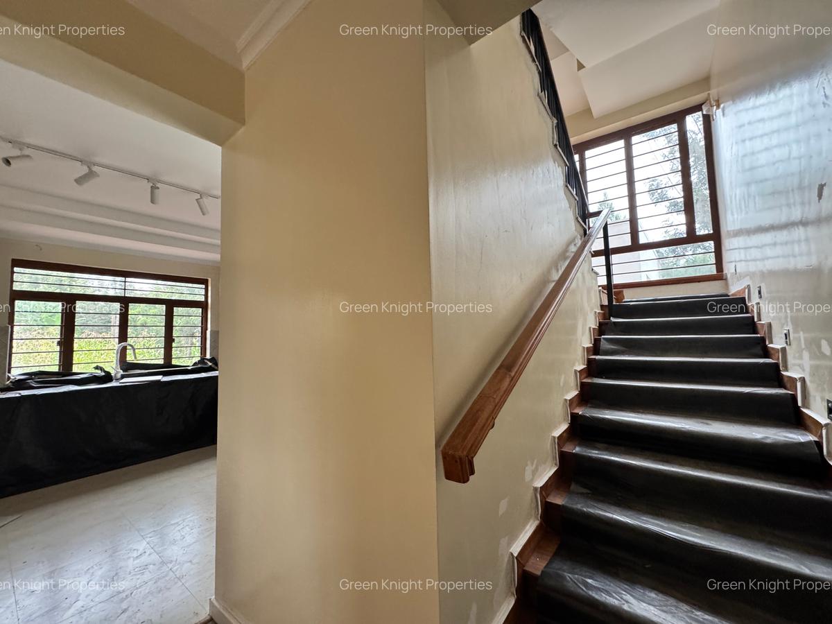 4 Bed House with En Suite in Karen - 11