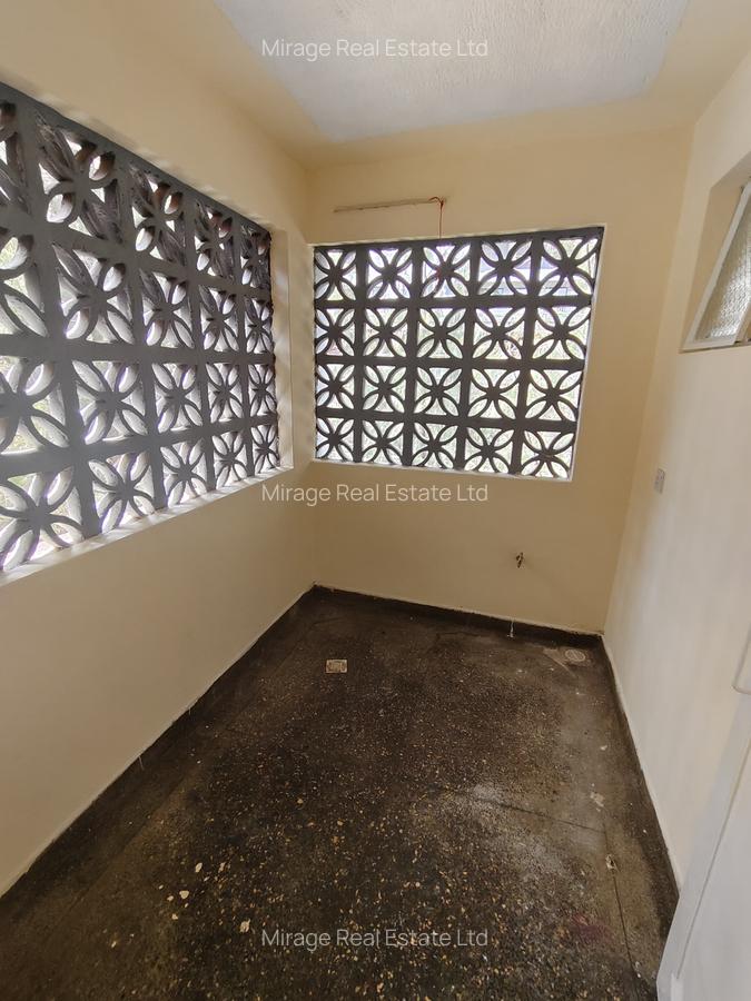 2 Bed Apartment with Parking in Kileleshwa - 10