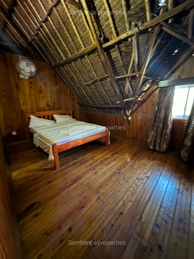 Serviced 4 Bed Apartment with En Suite at Nyali Shell - 6