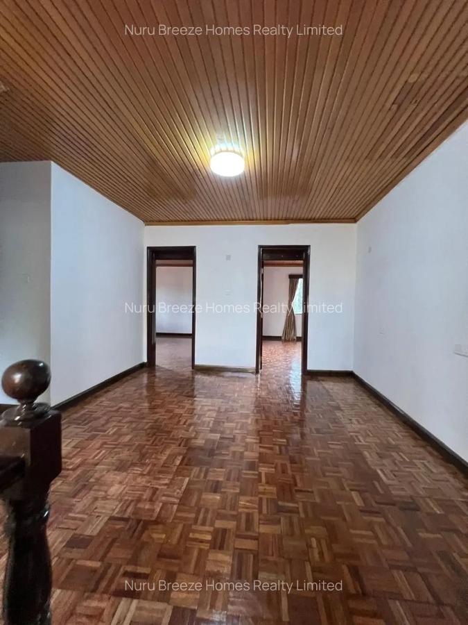 5 Bed House with En Suite in Runda - 18