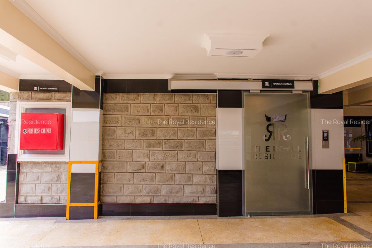 3 Bed Apartment with En Suite at Deliverance Road - 16