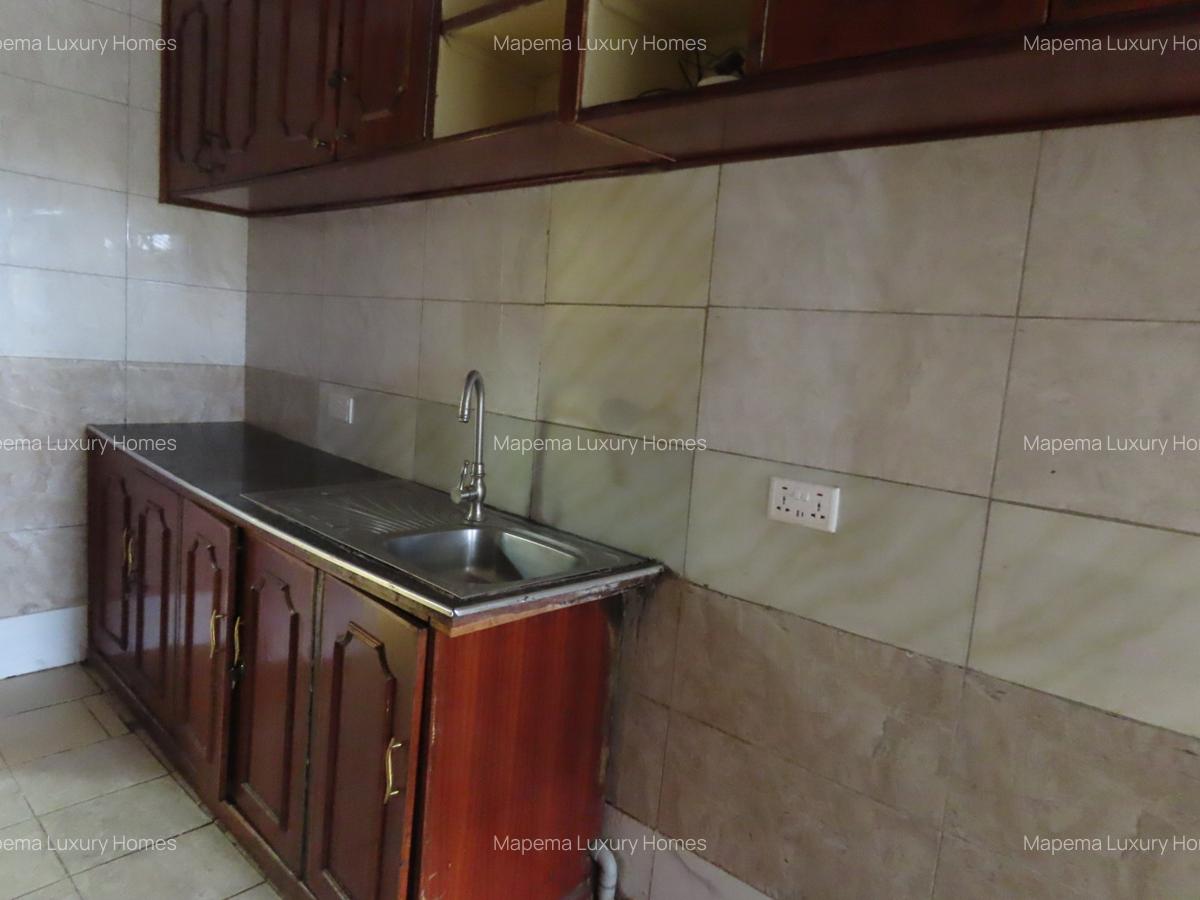 3 Bed House with En Suite at Bogani Road - 15
