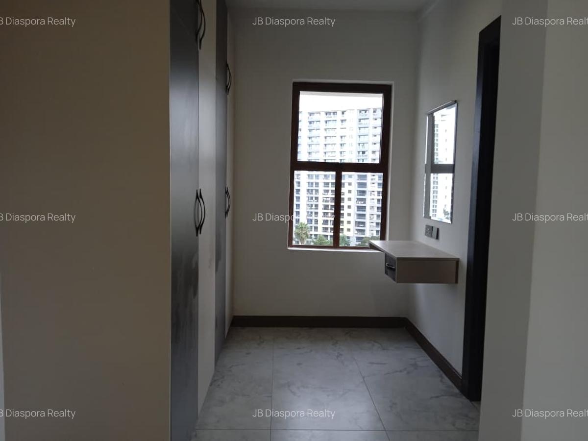 3 Bed Apartment with En Suite in Kileleshwa - 5
