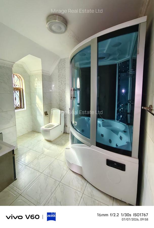 5 Bed Villa with En Suite in Lavington - 5