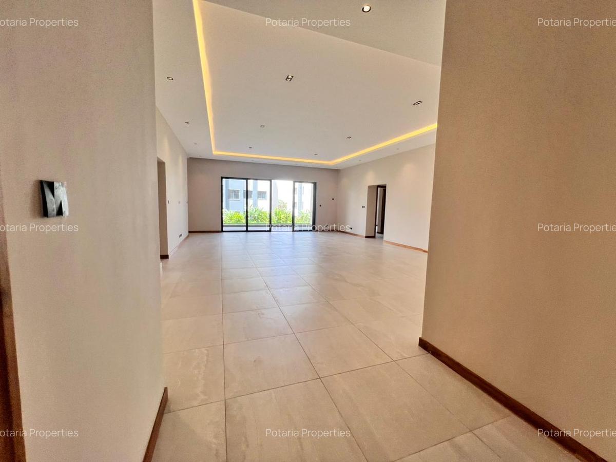 4 Bed Apartment with En Suite in Loresho - 8