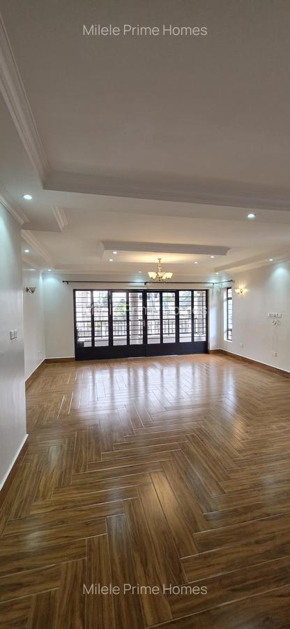 4 Bed Villa with En Suite at Runda Close - 5