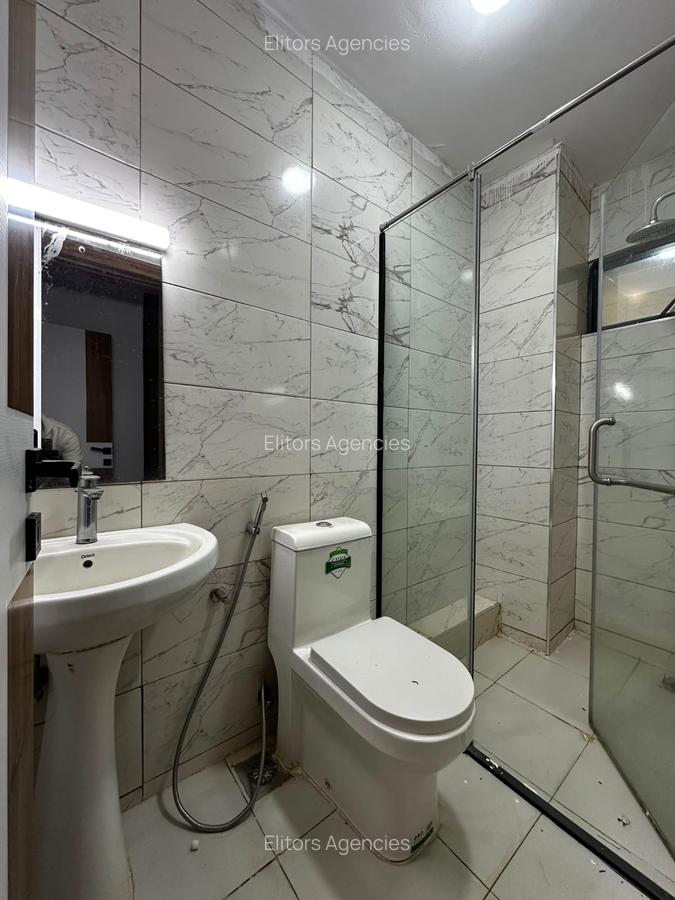 3 Bed Apartment with En Suite at 6Th Parklands Avenue - 14
