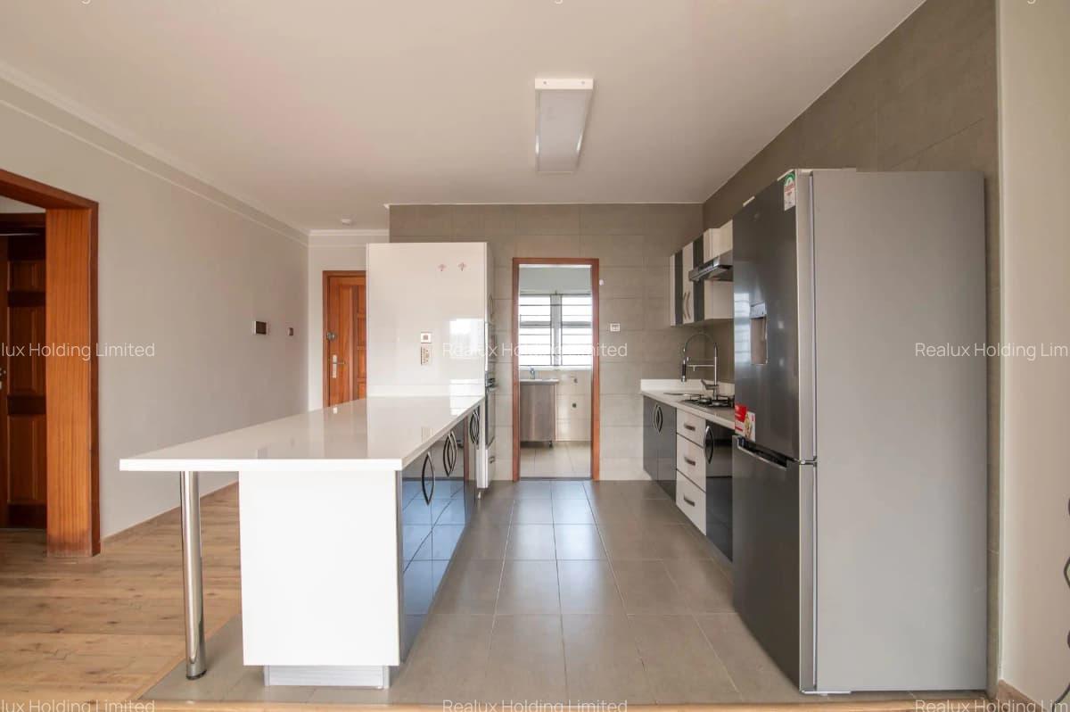 Serviced 2 Bed Apartment with En Suite in Kileleshwa - 5