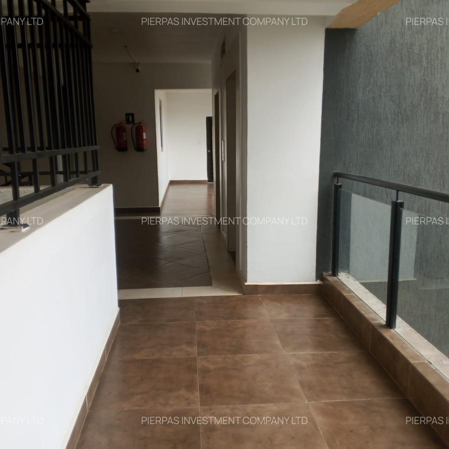3 Bed Apartment with En Suite in Westlands Area - 9