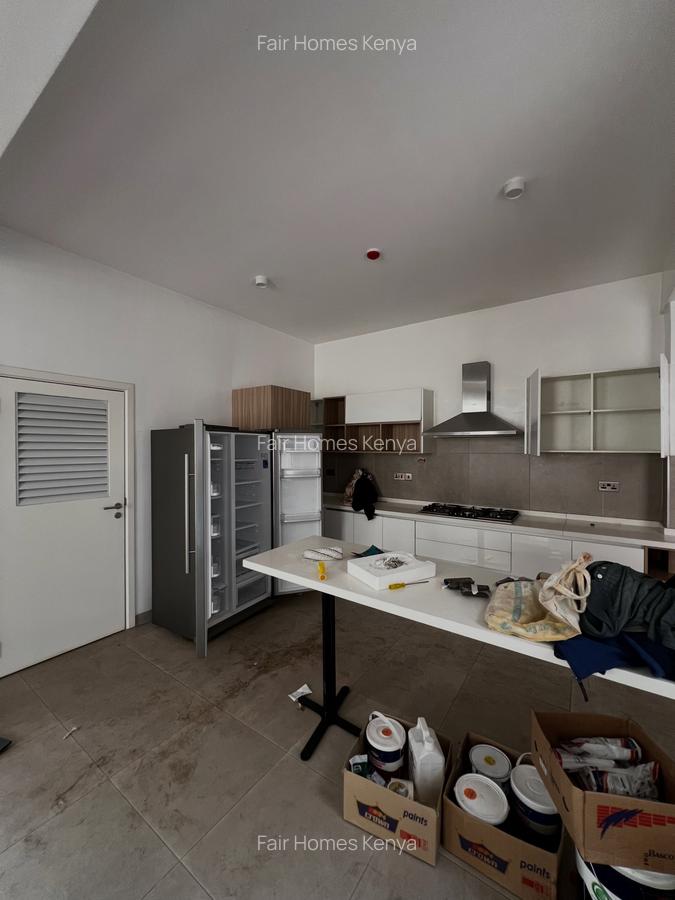 4 Bed Townhouse with En Suite at Kabasiran Avenue - 19