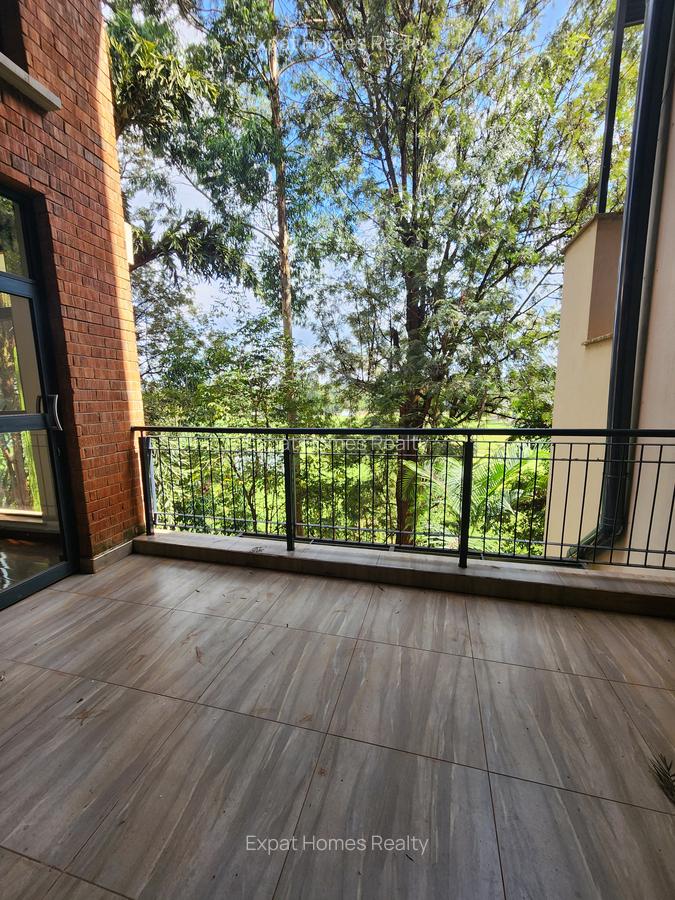 3 Bed House with En Suite in Westlands Area - 2