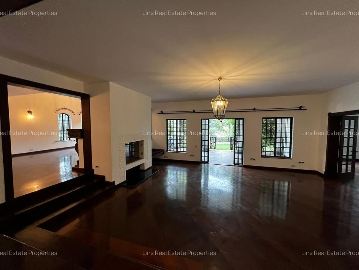 5 Bed House with En Suite in Kitisuru - 12