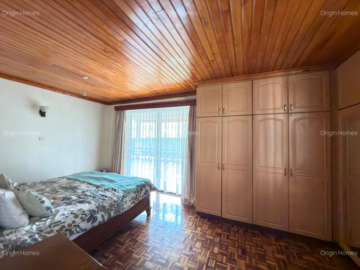 4 Bed Townhouse with En Suite at Westlands - 9