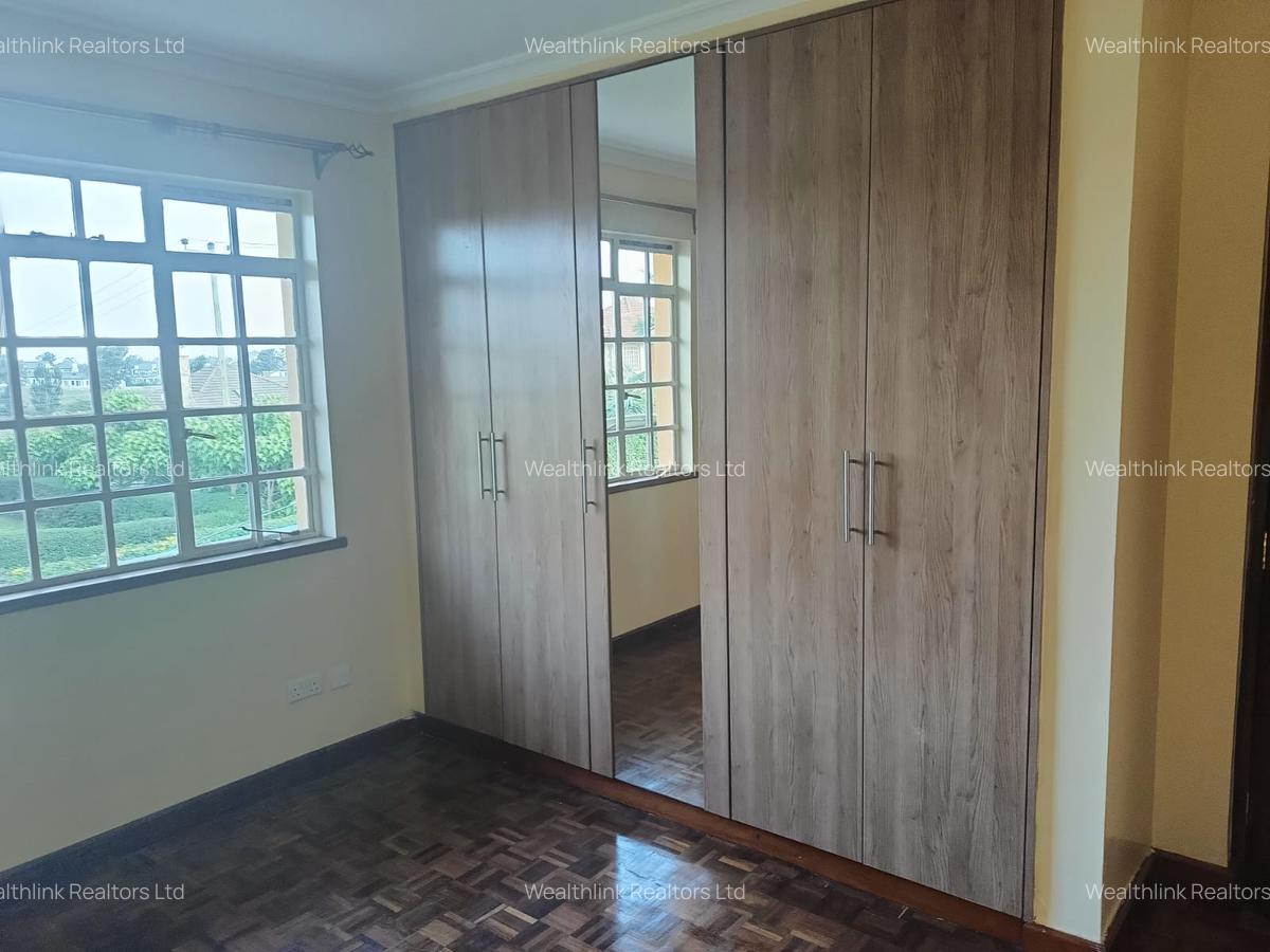 4 Bed Townhouse with En Suite at Runda Paradise - 10