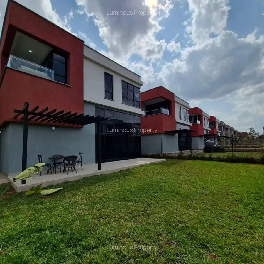 4 Bed House with En Suite at Membley - 2