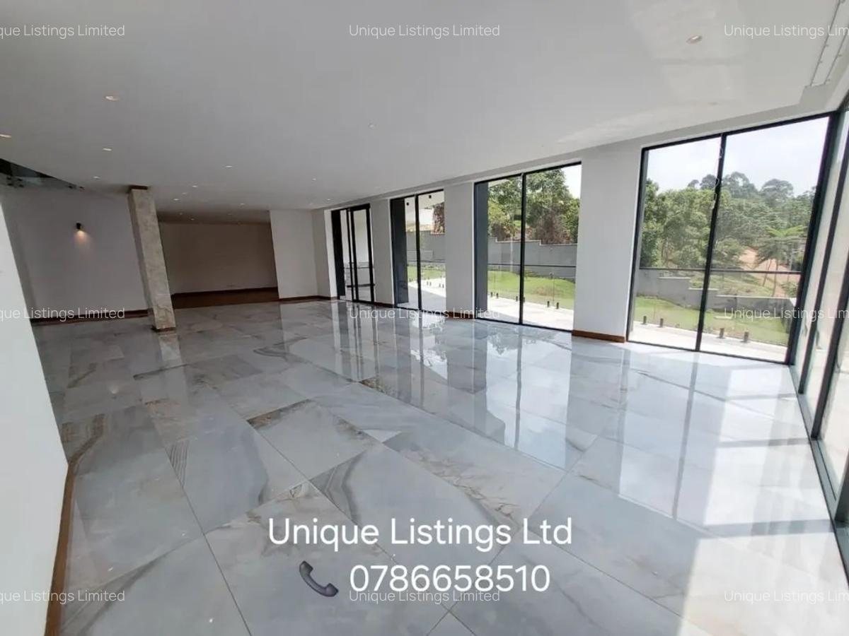 5 Bed House with En Suite in Nyari - 7