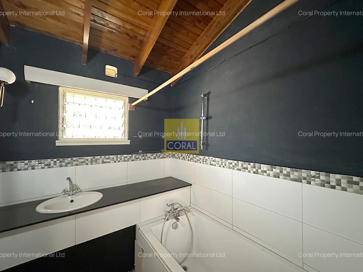 4 Bed House in Runda - 13