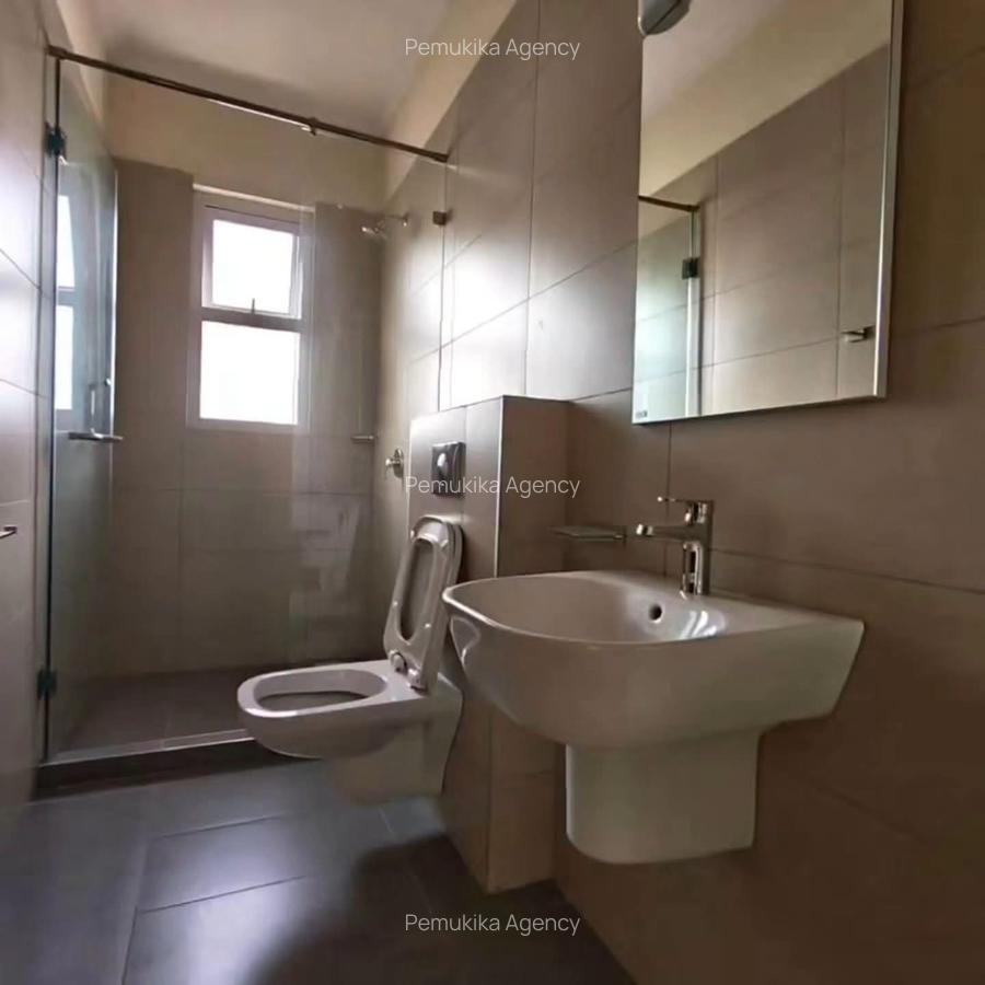 4 Bed Townhouse with En Suite in Runda - 14