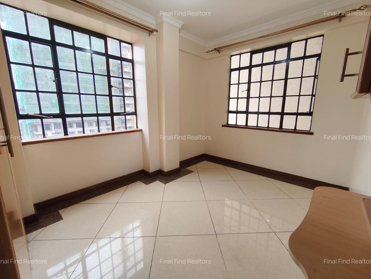 1 Bed Apartment with En Suite in Westlands Area - 7