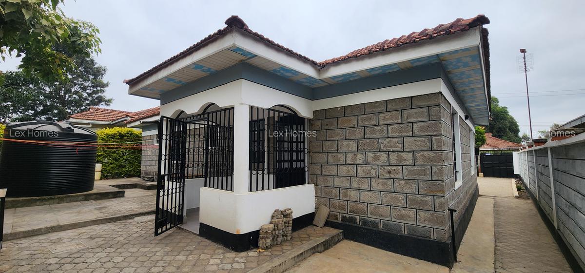 3 Bed House with En Suite at Rimpa - 11