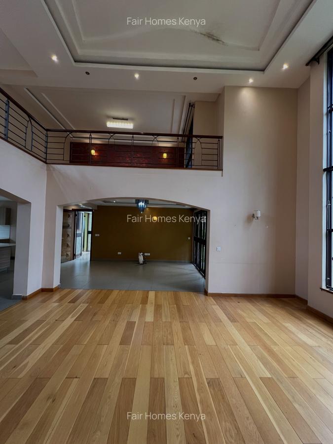 4 Bed Townhouse with En Suite at Lavington Green - 2