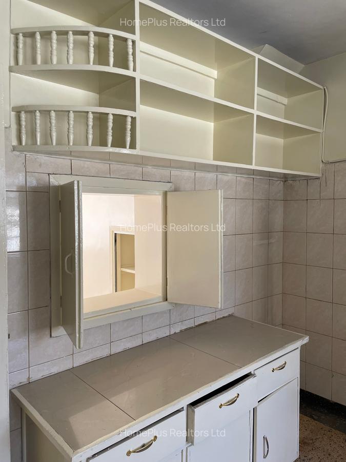 2 Bed Apartment with Parking at Chambers Road - 7
