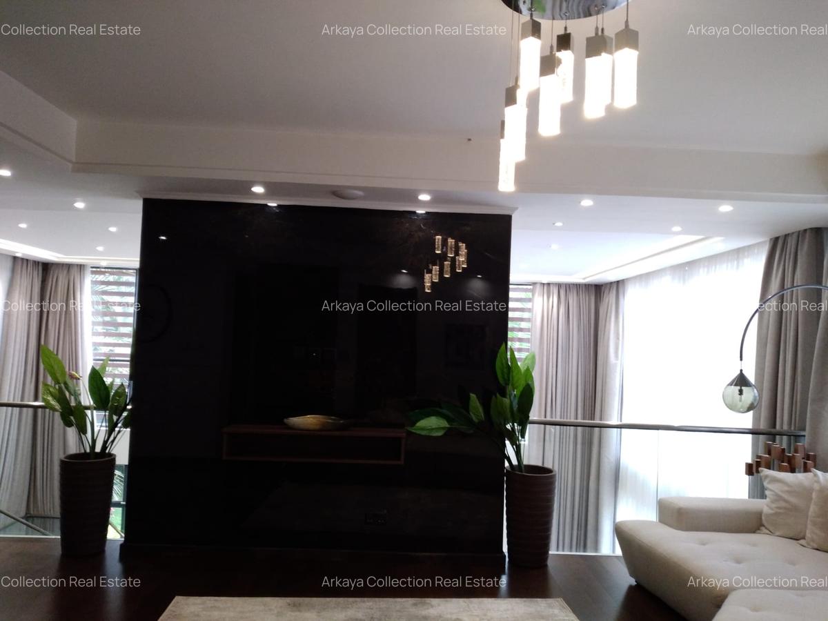 3 Bed Townhouse with En Suite in Lavington - 16