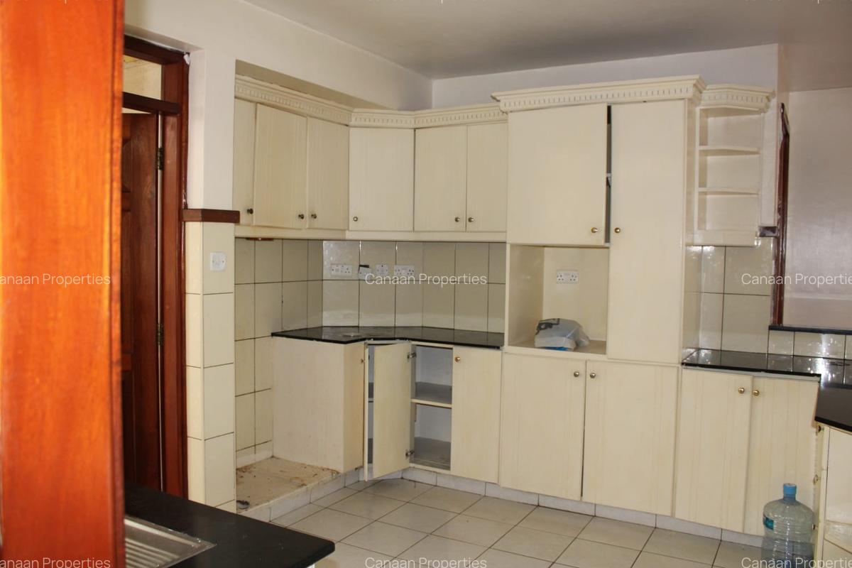 3 Bed Apartment with Borehole in Kileleshwa - 6