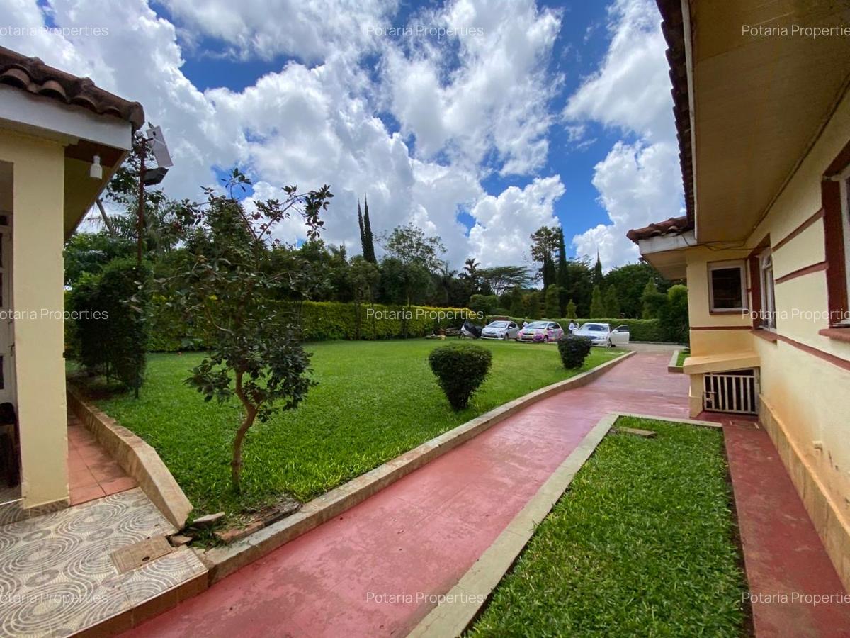 4 Bed House with Garden in Runda - 15
