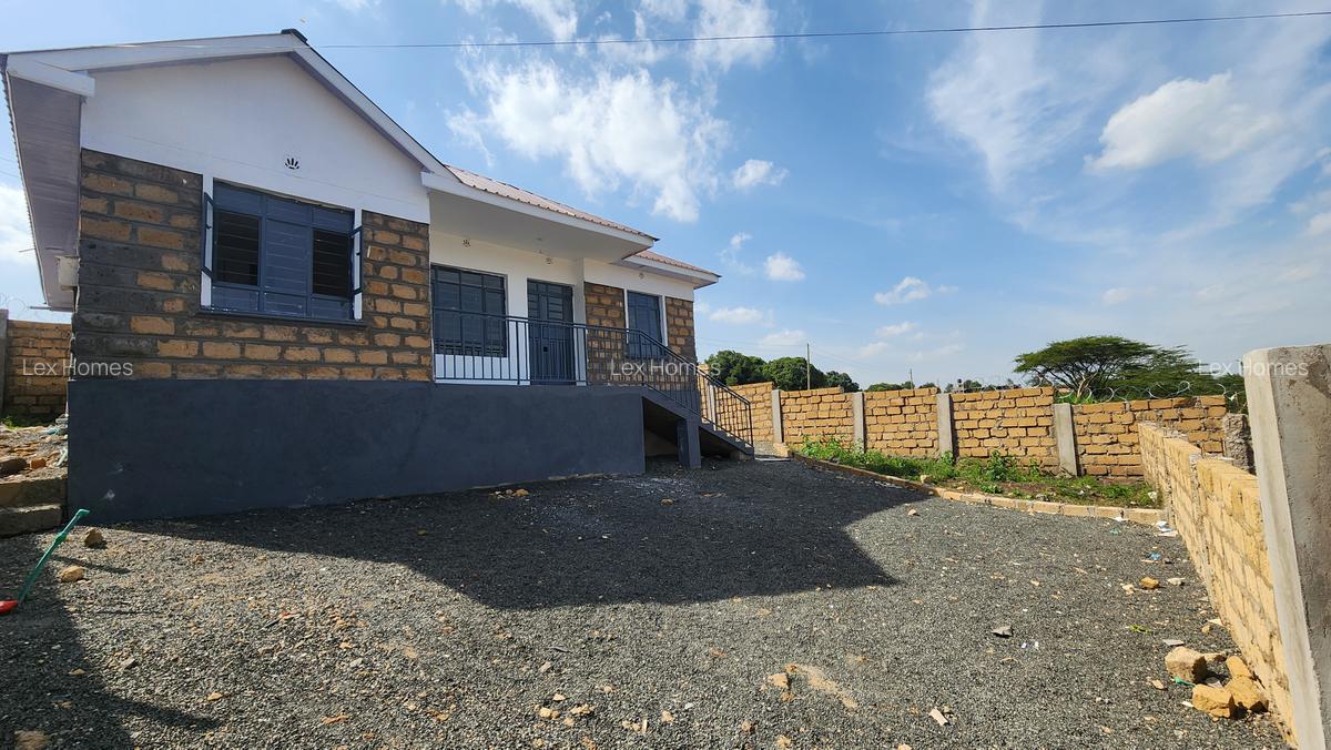 4 Bed House with En Suite at Kahuho - 3