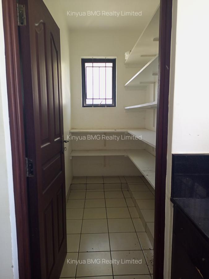 3 Bed Apartment with En Suite in Nyali Area - 9