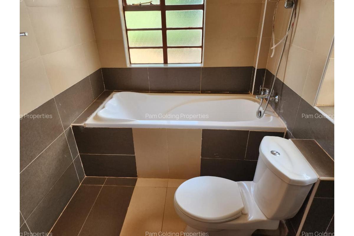 4 Bed House with En Suite at Runda Ridge - 11