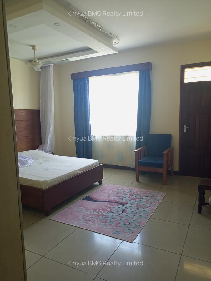 4 Bed Apartment with Backup Generator in Nyali Area - 1