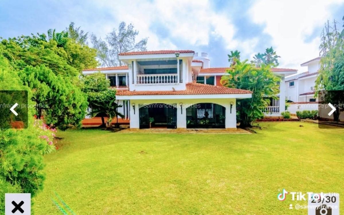 5 Bed Villa with En Suite at Mombasa - 1