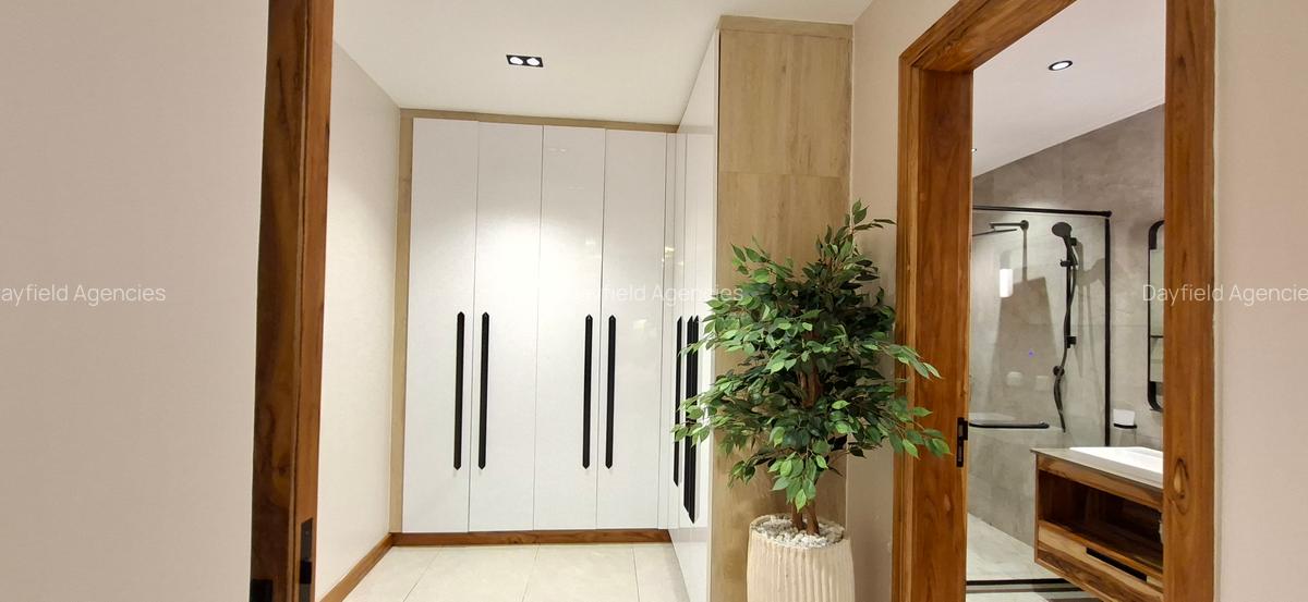 2 Bed Apartment with En Suite at Off Peponi Road - 11