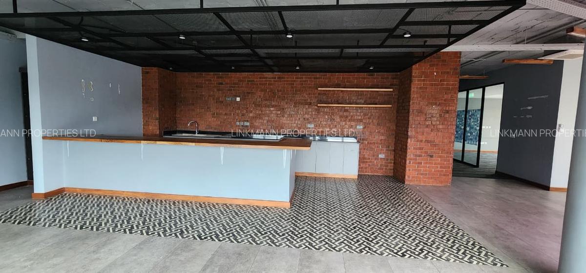 11,000 ft² Office with Service Charge Included in Westlands Area - 13