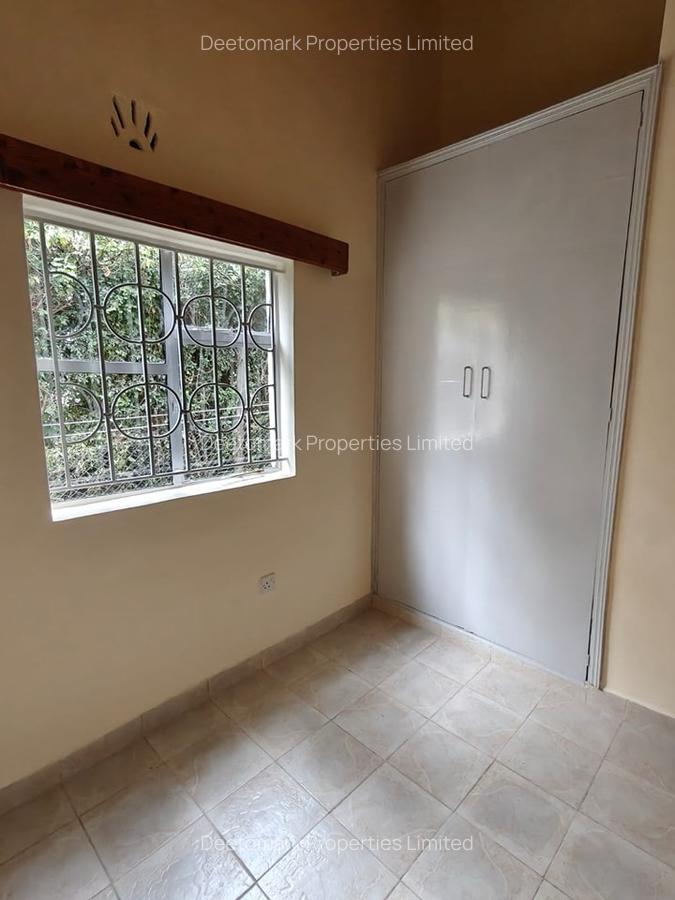 3 Bed House with En Suite at Galleria - 8