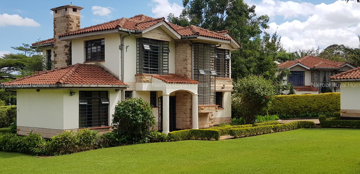 4 Bed House with En Suite at Rosslyn Redhil - 12