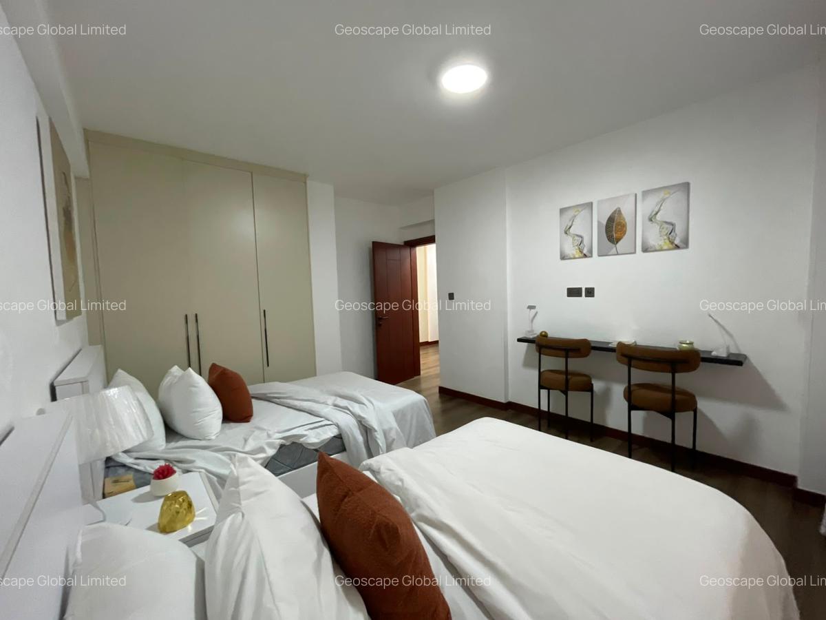 5 Bed Apartment with En Suite in Parklands - 9