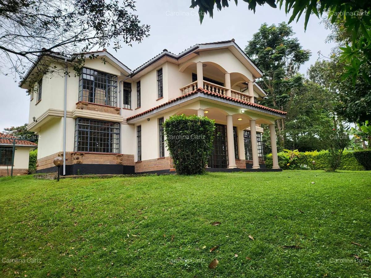 5 Bed House with En Suite at Rosslyn - 2