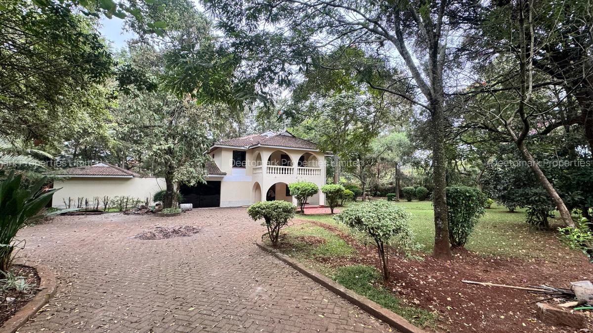 4 Bed House with En Suite at Karen - 2