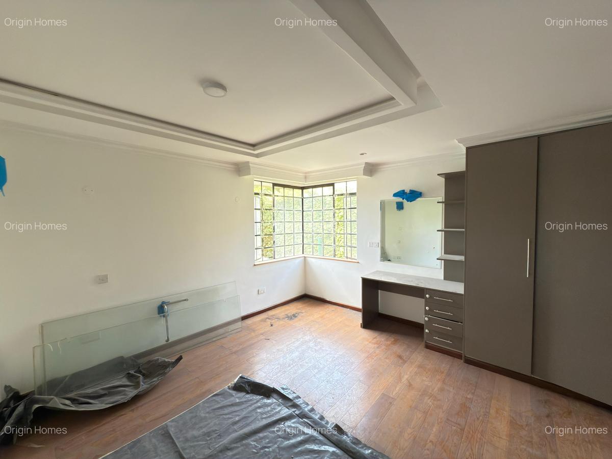 4 Bed Townhouse with En Suite at Kitisuru - 8