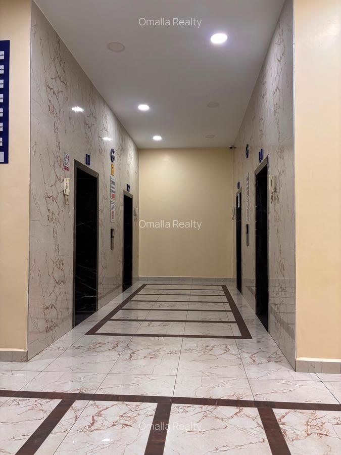 1,010 ft² Commercial Property with Service Charge Included in Westlands Area - 3