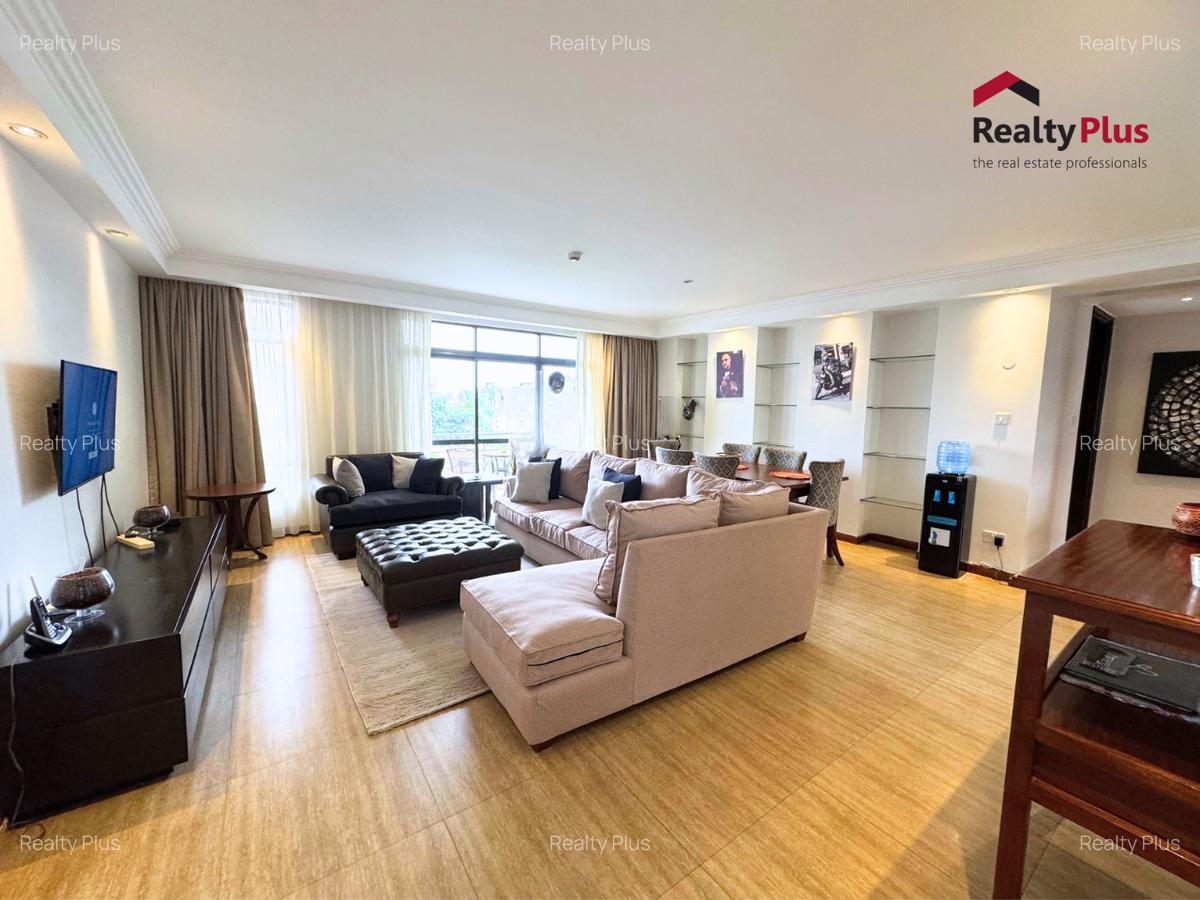 Serviced 2 Bed Apartment with En Suite at Dennis Pritt Road - 3