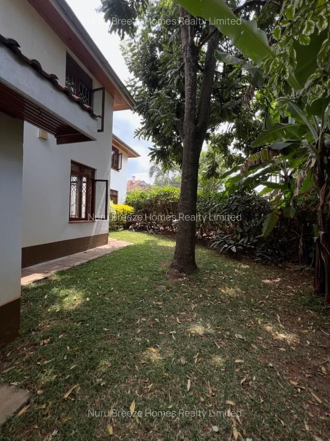 4 Bed Townhouse with En Suite in Lavington - 9